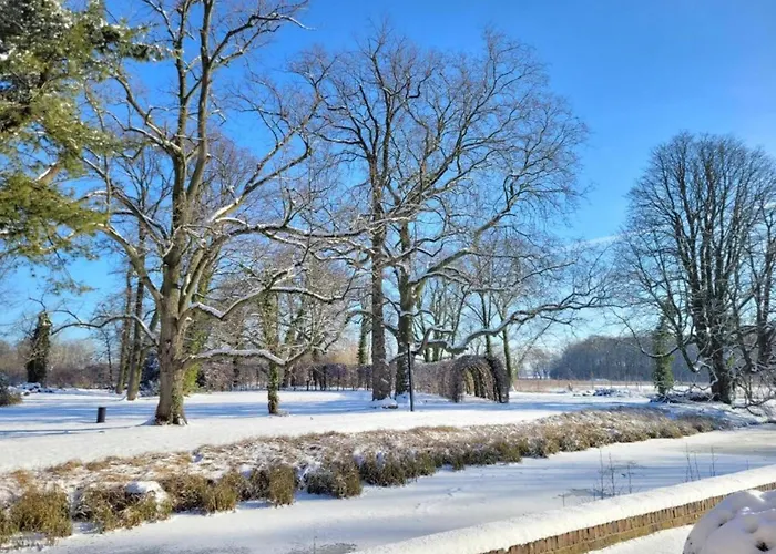 بيت للعطل In Well Near Maasduinen Park Knikkerdorp