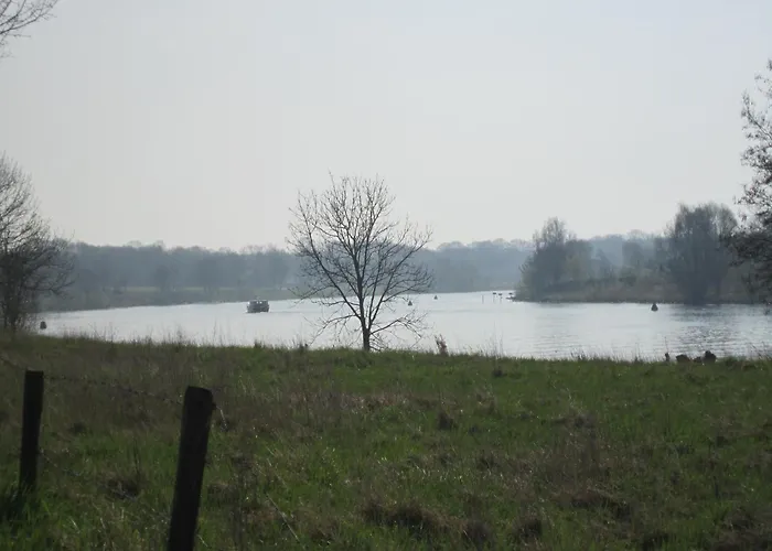 In Well Near Maasduinen Park * Knikkerdorp