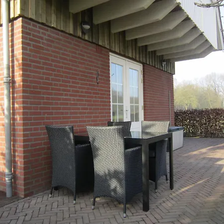 Dom wakacyjny In Well Near Maasduinen Park *