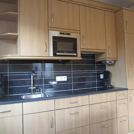 Dom wakacyjny In Well Near Maasduinen Park *