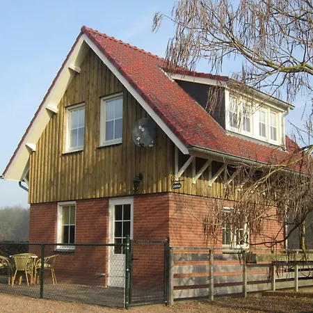 In Well Near Maasduinen Park Dom wakacyjny Knikkerdorp